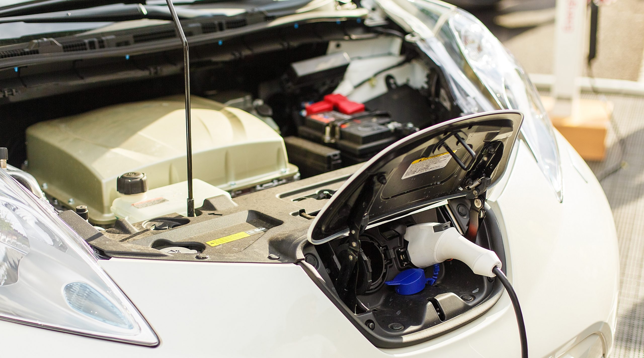 Several consequences and challenges can arise when an EV battery degrades or reaches the end of its useful life before its expected lifespan.