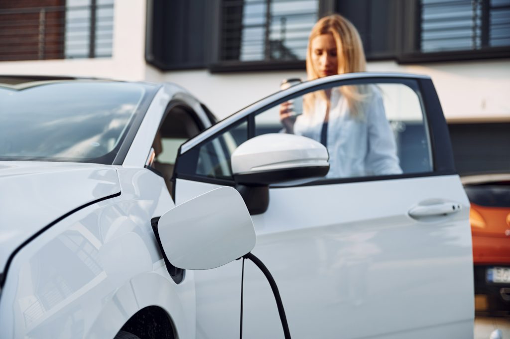 Here are twelve 2025 model year EVs and hybrids that are struggling to live up to their automakers’ safety and reliability promises.