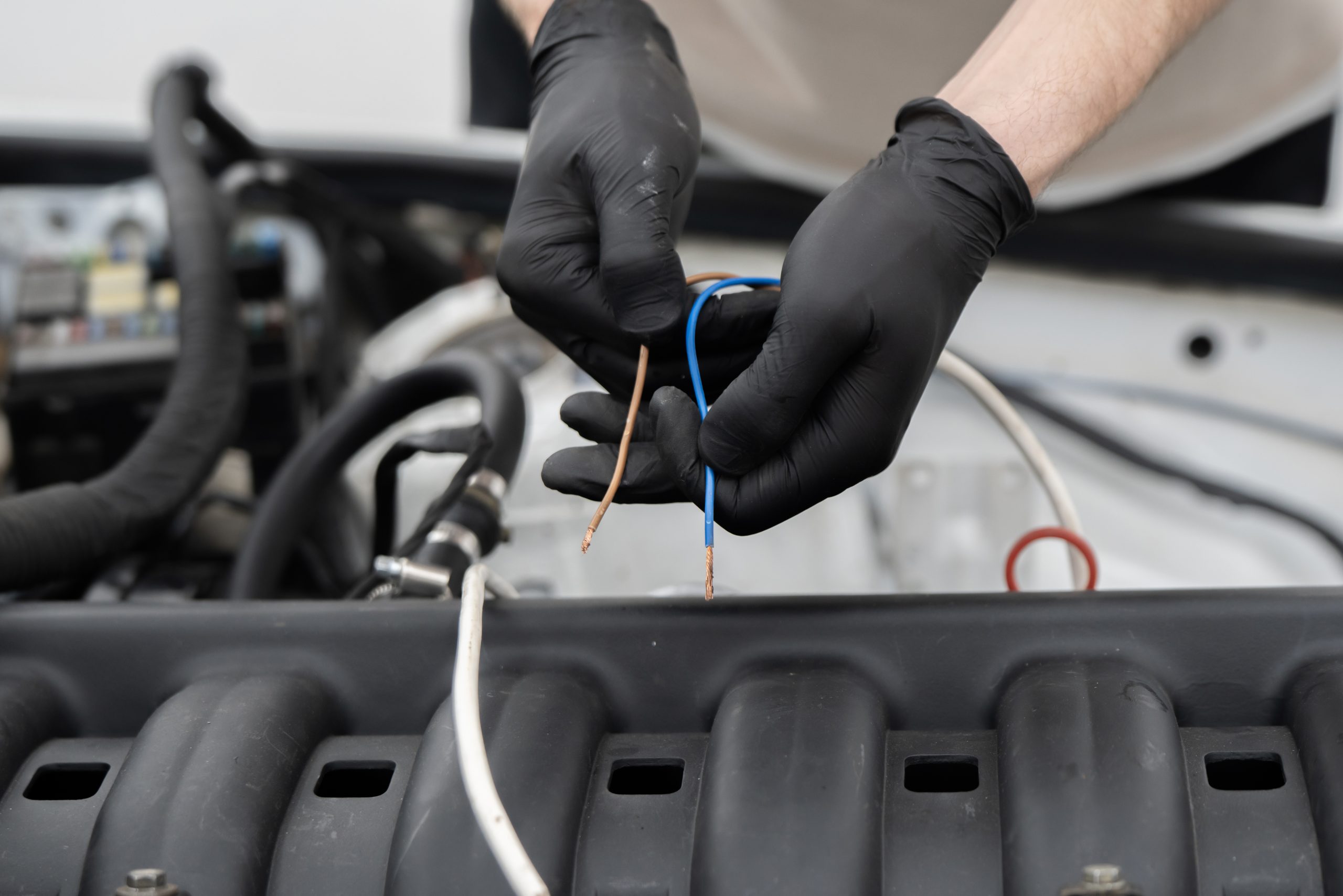 Hyundai Motor North America has announced a recall involving over 42,000 vehicles from its 2025 lineup of Hyundai Tucson SUVs and Santa Cruz crossover pickups.